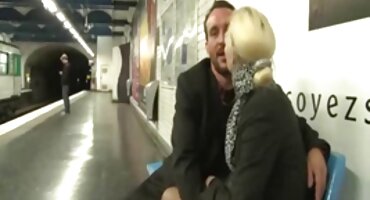 అద్దాలు లో సోదరి బెడ్ తెలుగు తెలుగు సెక్స్ మూవీ రూమ్ లో సోదరుడు నుండి ఒక కఠినమైన ఫక్ భరించలేక బలవంతంగా