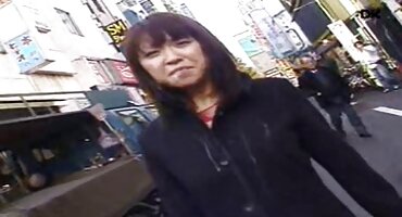 బస్టీ నల్లటి జుట్టు గల స్త్రీని తెలుగు తెలుగు సెక్స్ వీడియో తెలుగు బాత్రూమ్ లో ఒక వ్యక్తి తో రిటైర్ ఫక్