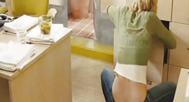 సాటిలేని తెలుగు సెక్స్ వీడియో తెలుగు తెలుగు తెలుగు busty blonde shows her charms