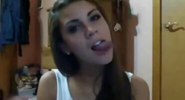 పర్పుల్ పాత రష్యన్ తిరుగుబోతు ఆత్రంగా ఒక అభిమాని తెలుగు సెక్స్ వీడియో తెలుగు తెలుగు లొంగిపోయాడు