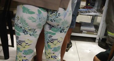 అతను తన అభిమానులను ఎంచుకున్నాడు మరియు వారితో సడోమాసోచిజంతో లైంగిక ఆచారాన్ని ఏర్పాటు తెలుగు తెలుగు సెక్స్ తెలుగు సెక్స్ చేశాడు.