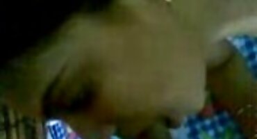 అమ్మాయి తెలుగు సెక్స్ వీడియో తెలుగు తెలుగు ఉదయం తోటలో నడుస్తుంది మరియు సూర్యుని కిరణాల క్రింద పుస్సీని భర్తీ చేస్తుంది