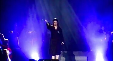 స్పైసీ ఆసియా తెలుగు సెక్స్ తెలుగు తెలుగు మహిళ ఆమె పుస్సీ టచ్ ఇచ్చింది మరియు కుర్చీ మీద వ్యక్తి లొంగిపోయాడు