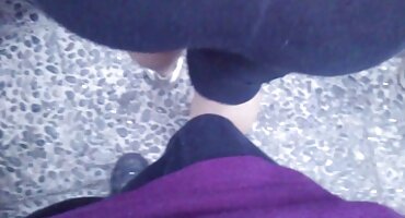 గోడలలోని తెలుగు తెలుగు వీడియో సెక్స్ రంధ్రాల నుండి రెండు నల్ల ఫాలసెస్ అమ్మాయి కుడుచు మరియు ఫక్ చేసింది