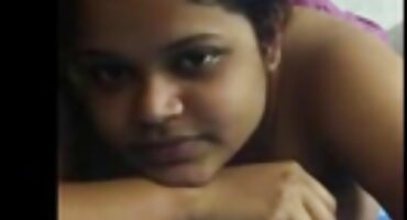 షేవెన్-హెడ్ నల్లటి జుట్టు గల స్త్రీని ఏ తెలుగు సెక్స్ తెలుగు సెక్స్ తెలుగు తెలుగు సమస్యలు లేకుండా ఒక స్లావ్ యొక్క గొంతు మరియు చీలిక పగులగొట్టాడు