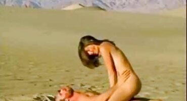 రష్యన్ తిరుగుబోతు అల్లీ బ్రిల్సెన్ తెలుగు తెలుగు సెక్స్ పెద్ద నోరు తో ఫౌల్స్ నిర్వహిస్తుంది